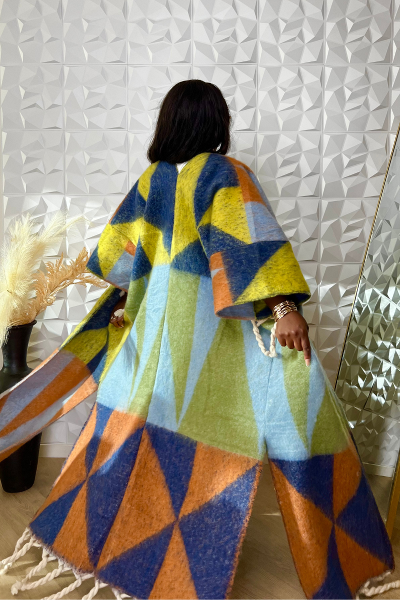 Rich Auntie Vibes Kimono (Blue & Yellow)
